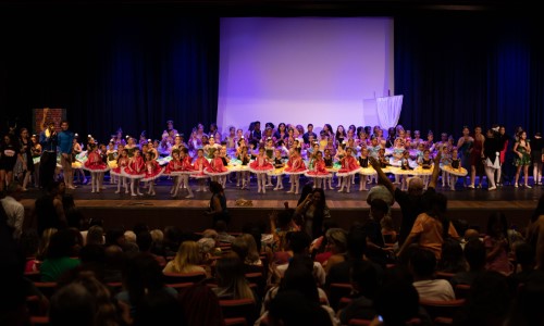 Prefeitura de Volta Redonda conclui reforma do Teatro da Fevre